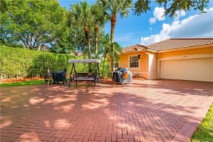 6269 NW 78th Mnr, Parkland, FL 33067 Sold 06/09/23