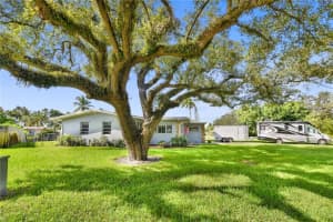 2407  Flamingo Ln, Fort Lauderdale, FL 33312 Sold 01/18/23