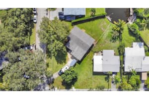 2407  Flamingo Ln, Fort Lauderdale, FL 33312 Sold 01/18/23