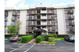 2771 Riverside Dr, Coral Springs, FL 33065, Sold 01/18/23