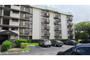 2771 Riverside Dr, Coral Springs, FL 33065, Sold 01/18/23