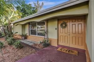 10504 NW 80th Ct, Tamarac, FL 33321 Sold 01/09/23