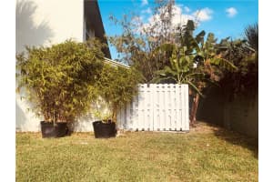 818  Crystal Lake Dr   818, Deerfield Beach, FL 33064 Sold 03/16/23