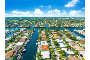 48  FORT ROYAL ISLE, Fort Lauderdale, FL 33308 Sold 03/01/23