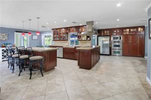 10540 NW 43rd Ct, Coral Springs, FL 33065 Sold 01/12/23