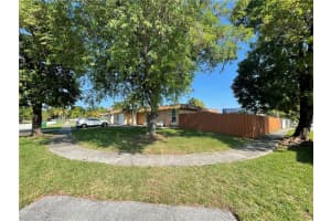 7822 NW 68th Ter, Tamarac, FL 33321 Sold 01/30/23