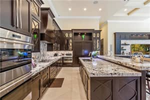 6326 NW 80th Ter, Parkland, FL 33067 Sold 01/31/23