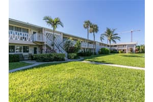 900  Atlantic Shores Blvd   122, Hallandale Beach, FL 33009 Sold 01/18/23