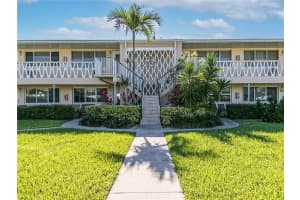 900  Atlantic Shores Blvd   122, Hallandale Beach, FL 33009 Sold 01/18/23
