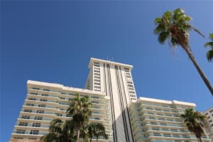 3900 SE Galt Ocean Dr   1605, Fort Lauderdale, FL 33308 Sold 04/12/23