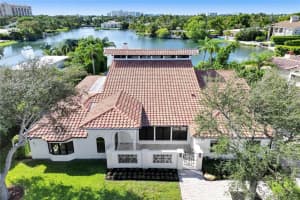 19 Seneca Road, Sea Ranch Lakes, Fl 33308 Lauderdale By The Sea, FL 33308 Sold 06/15/23