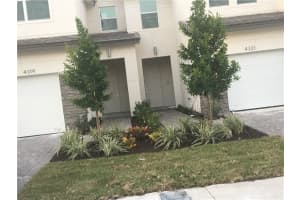 4319 Lago Dr, Lighthouse Point, FL 33064, Sold 04/07/23