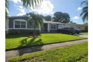 3184 NW 42nd St, Lauderdale Lakes, FL 33309 Sold 03/13/23