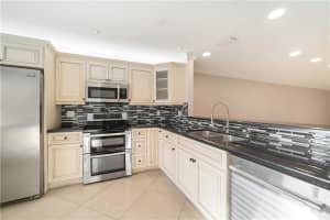 22095 Las Brisas Cir, Boca Raton, FL 33433, Sold 02/07/23