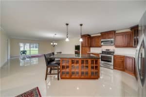 211 S Hollybrook Dr   106, Pembroke Pines, FL 33025 Sold 01/27/23