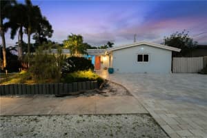 2912 NW 11th Ave, Wilton Manors, FL 33311 Sold 02/22/23