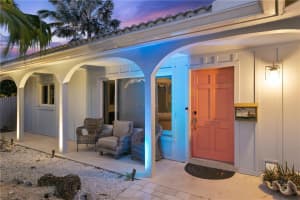 2912 NW 11th Ave, Wilton Manors, FL 33311 Sold 02/22/23