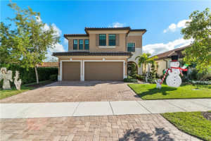 8760 E Baypoint, Parkland, FL 33076 Sold 02/16/23