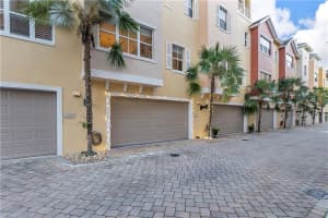 2330  Vintage Dr, Lighthouse Point, FL 33064 Sold 02/14/23