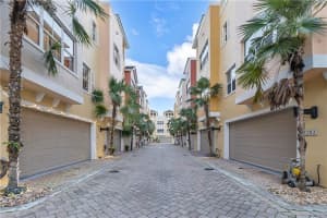 2330  Vintage Dr, Lighthouse Point, FL 33064 Sold 02/14/23