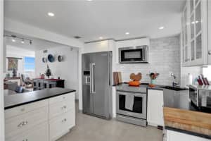 7850 Byron Ave, Miami Beach, FL 33141, Sold 03/10/23