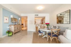 3330 NE 190th St   917, Aventura, FL 33180 Sold 02/22/23