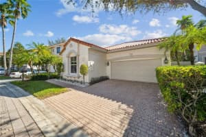 1561  BREAKWATER TE, Hollywood, FL 33019 Sold 02/28/23
