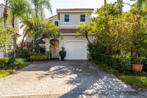 1609 Weeping Willow Way, Hollywood, FL 33019, Sold 05/26/23