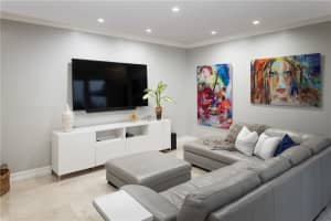 1609 Weeping Willow Way, Hollywood, FL 33019, Sold 05/26/23