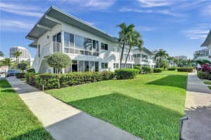 425  Bayshore Dr   15, Fort Lauderdale, FL 33304 Sold 03/30/23
