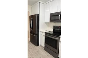 942 NE 199th St   104, North Miami Beach, FL 33179 Sold 01/26/23