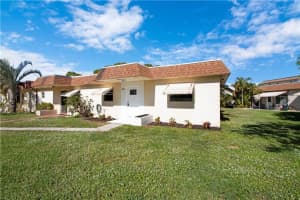 600 SW Natura Blvd   A, Deerfield Beach, FL 33441 Sold 04/17/23