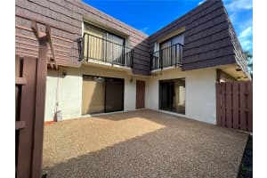 5484 Nw 59th Pl Tamarac, FL 33319 Sold 01/19/23