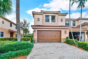 10876 Nw 72nd Pl   10876 Parkland, FL 33076 Sold 03/02/23