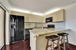 701 NW 99th Cir   701, Plantation, FL 33324 Sold 02/07/23