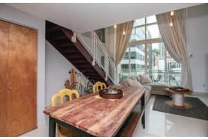 253 NE 2nd St   421, Miami, FL 33132 Sold 06/14/23