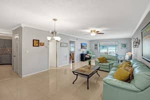 649 W Oakland Park Blvd, Wilton Manors, FL 33311, Sold 02/13/23
