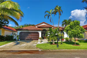 5781 NW 48th Dr, Coral Springs, FL 33067 Sold 01/28/23