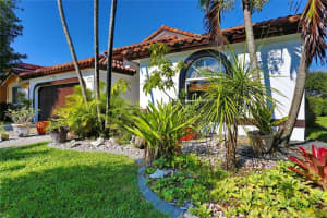 5781 NW 48th Dr, Coral Springs, FL 33067 Sold 01/28/23