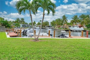301 E Mcnab Rd   108, Pompano Beach, FL 33060 Sold 02/24/23
