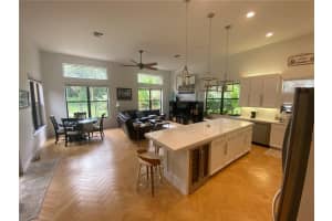 9864 S ABIACA Cir, Davie, FL 33328 Sold 04/10/23