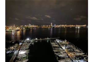 7601 E Treasure Dr   1119, North Bay Village, FL 33141 Sold 03/03/23