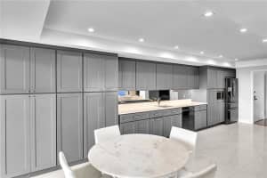 1800 Ne 114th St   809 North Miami, FL 33181 Sold 04/10/23