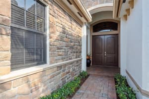 8840 Lakeview Dr, Parkland, FL 33076, Sold 05/02/23