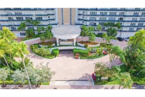 3500  Galt Ocean Dr   2615 Fort Lauderdale, FL 33308 Sold 02/27/23