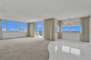 18011 Biscayne Boulevard 1605-1, Aventura, Fl 33160 Aventura, FL 33160 Sold 03/17/23