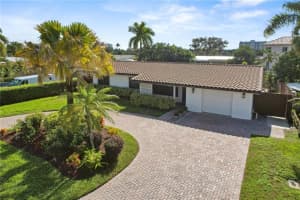 2342 SE 10th St, Pompano Beach, FL 33062, Sold 03/31/23