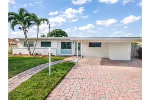 1445  Cindy Drive Lake Worth, FL 33461 Sold 03/08/23