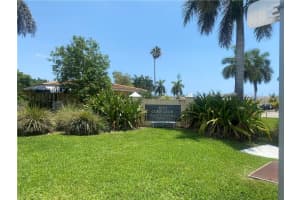 1762 E Trafalgar Cir Hollywood, FL 33020 Sold 02/13/23