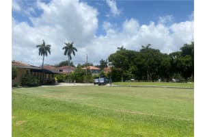 1762 E Trafalgar Cir Hollywood, FL 33020 Sold 02/13/23